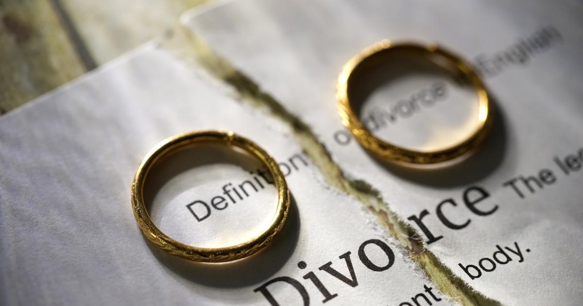 Grandparents' Rights in Divorce Cases: What the Law Says